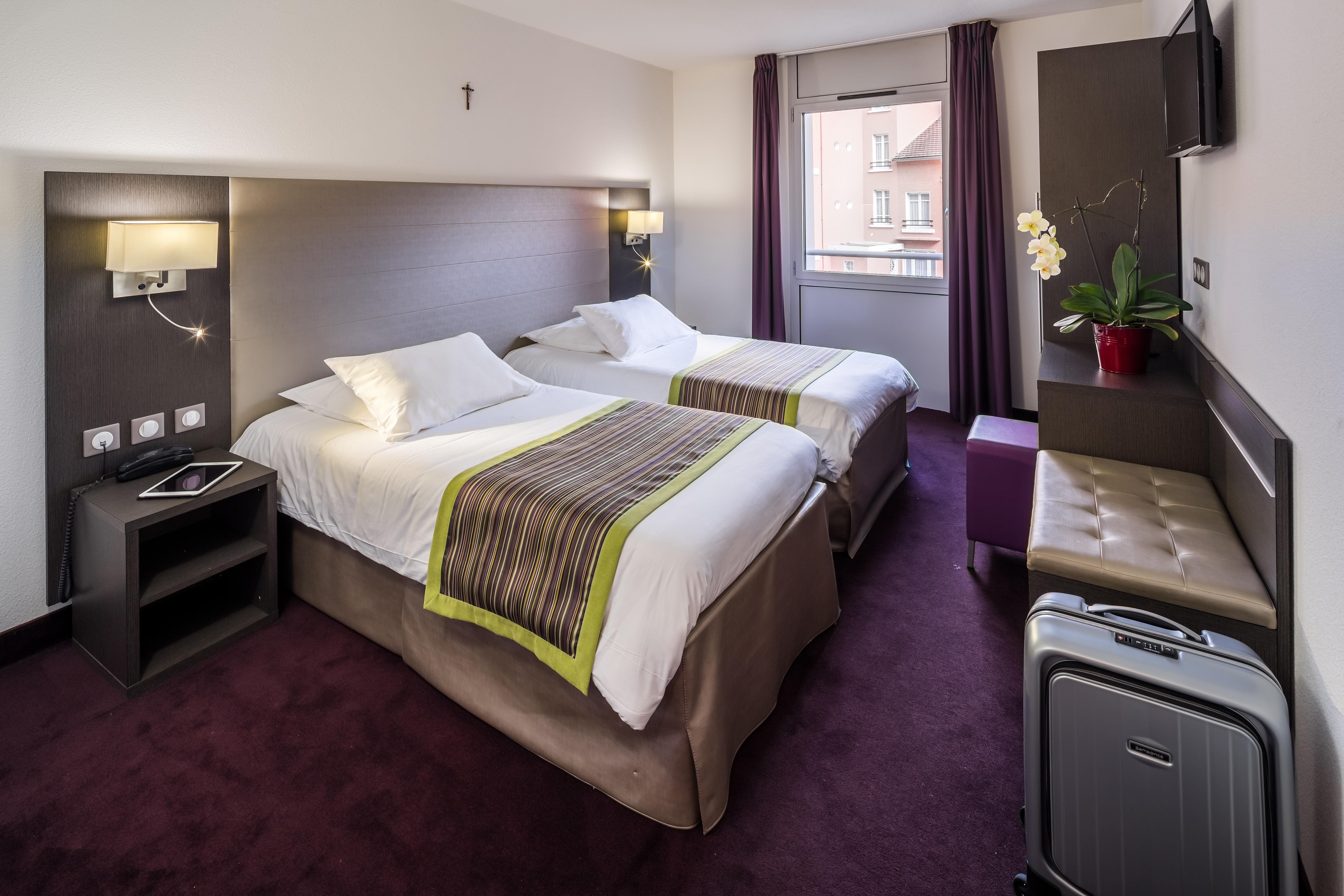 Hotel Astrid Лурд Екстериор снимка