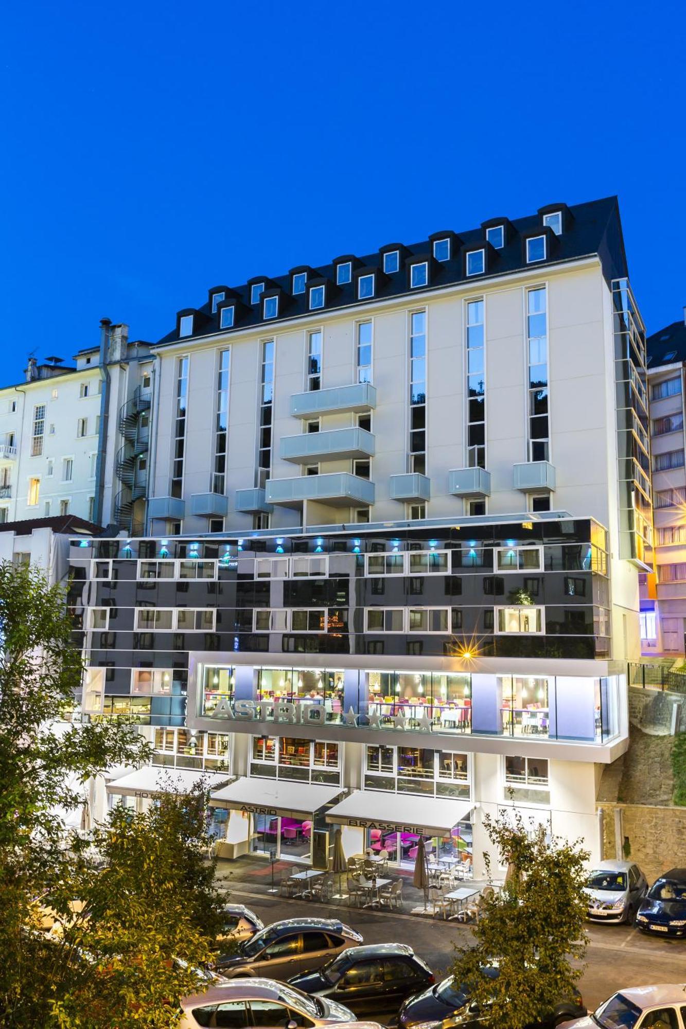 Hotel Astrid Лурд Екстериор снимка
